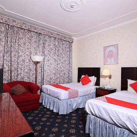 Oyo 112 Semiramis Hotel Manama Ngoại thất bức ảnh