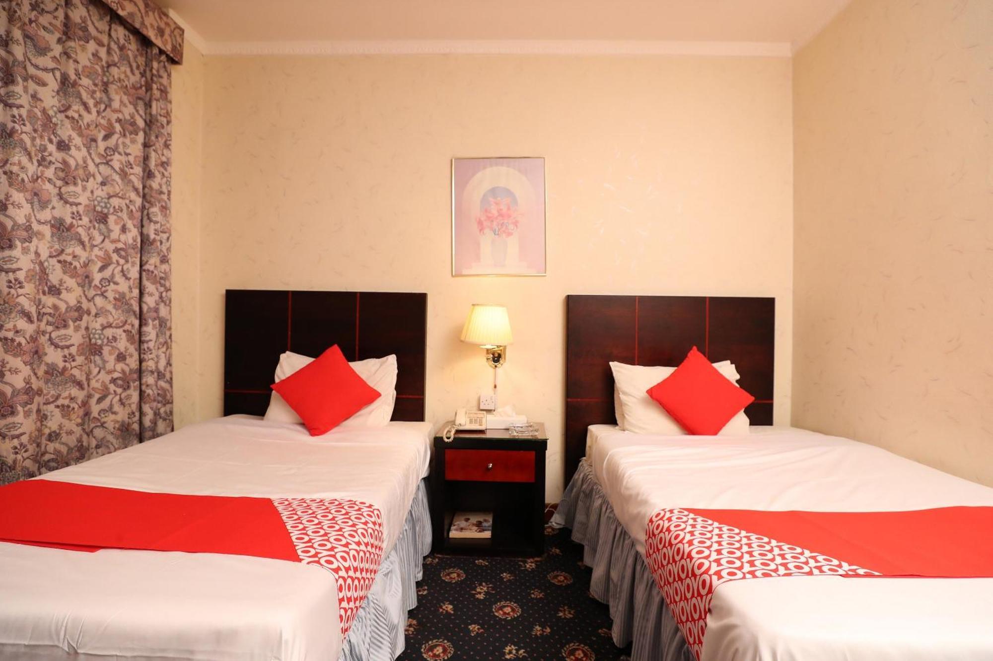 Oyo 112 Semiramis Hotel Manama Ngoại thất bức ảnh