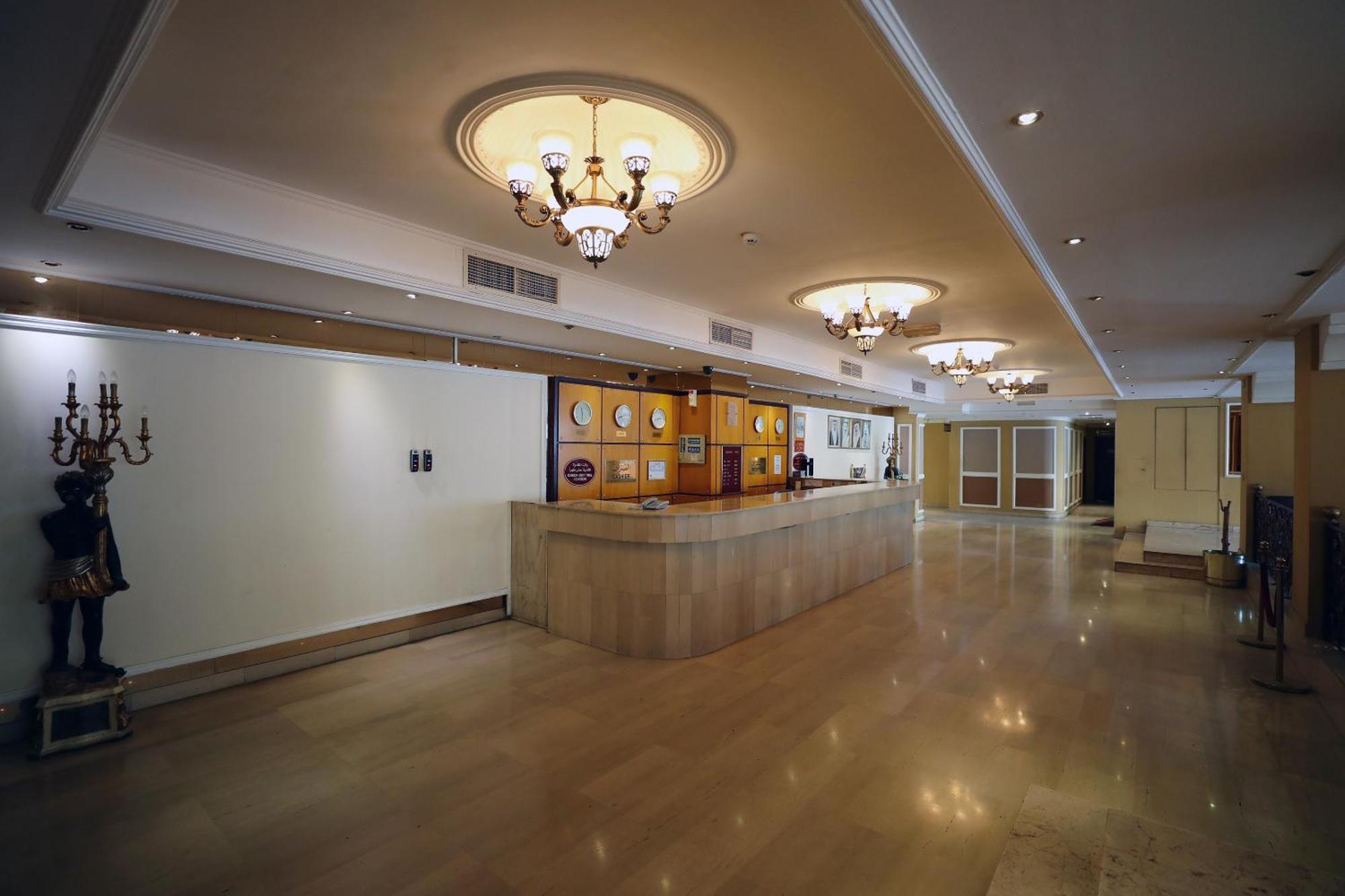 Oyo 112 Semiramis Hotel Manama Ngoại thất bức ảnh
