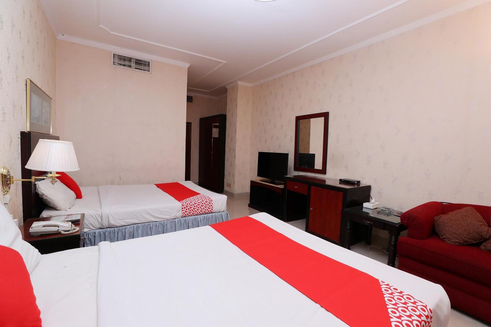 Oyo 112 Semiramis Hotel Manama Ngoại thất bức ảnh