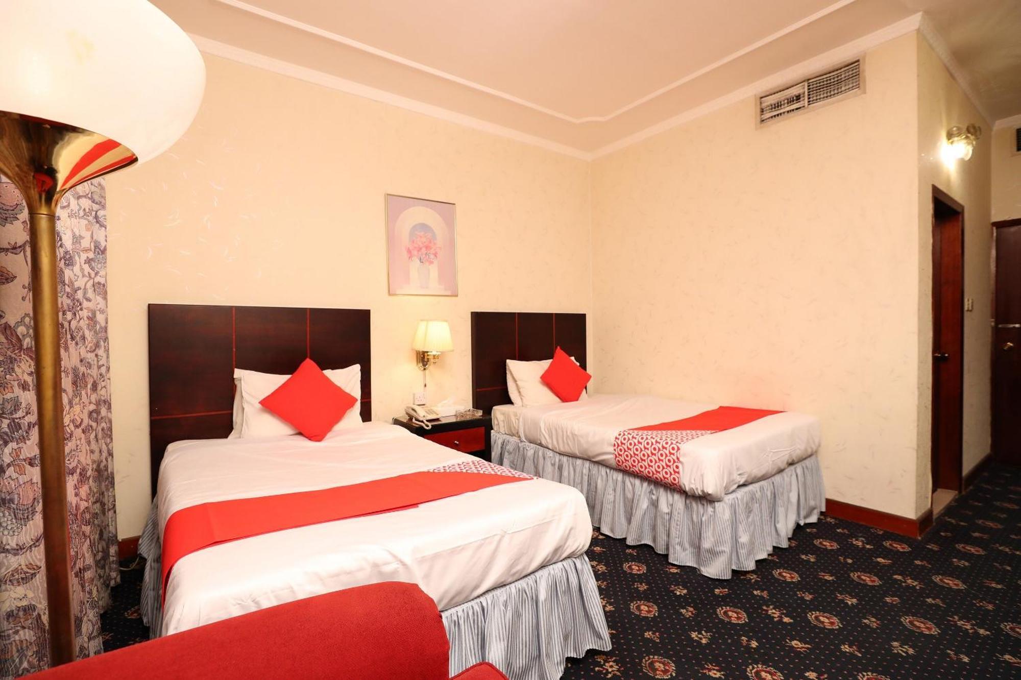Oyo 112 Semiramis Hotel Manama Ngoại thất bức ảnh